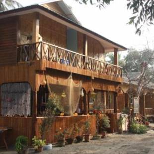 Фотографии гостиницы 
            Soe Ko Ko Beach House & Restaurant