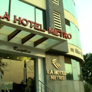 Фотография гостиницы La Hotel Metro near BKC