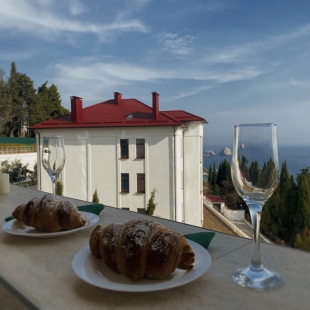 Фотография квартиры Апартаменты Гурзуф с видом на море