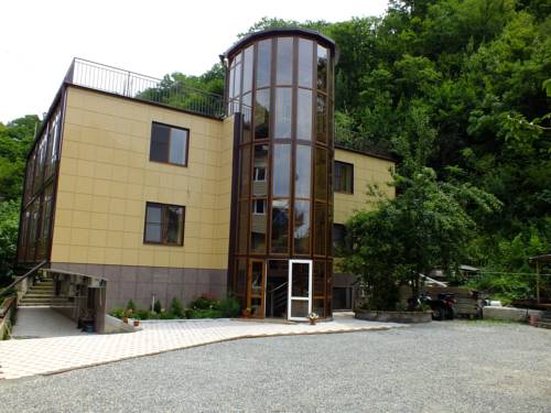 Фотография гостевого дома Зеленый Самшит