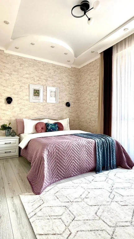 Фотография квартиры Квартира Комфортная просторная с самостоятельным заселением в центре Алматы