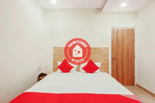 Фотография гостиницы OYO FLAGSHIP 76687 Ramoji Kothapet