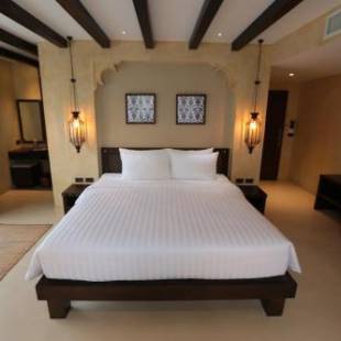 Фотографии гостиницы
Dewan Bangkok - SHA Certified