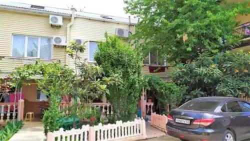 Фотография гостевого дома Лазарь-Фарт