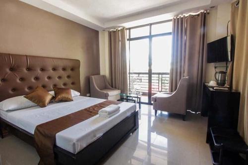 Фотография гостиницы Adelaida Pensionne Hotel