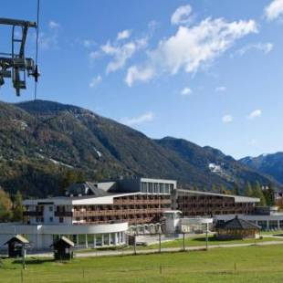 Фотографии гостиницы 
            Ramada Resort Kranjska Gora