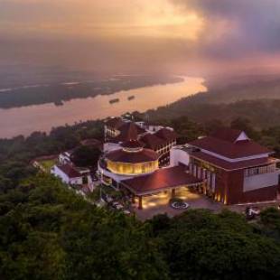 Фотография гостиницы DoubleTree by Hilton Goa - Panaji