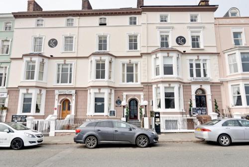 Фотография гостиницы Lauriston & Lawton Court Hotel