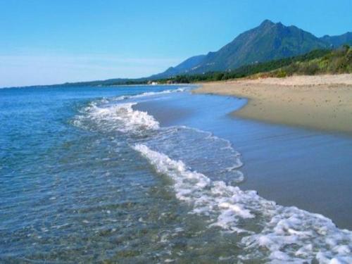 Фотография гостевого дома Maison d'une chambre a Poggio Mezzana a 100 m de la plage avec vue sur la mer jardin clos et wifi