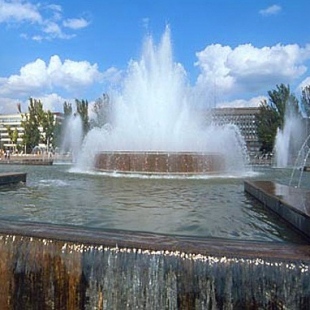 Фотография достопримечательности Фонтан на пл. Фестивальной