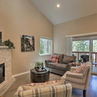 Фотография гостевого дома Welcoming Incline Village Home 1Mi to Ski, Beaches