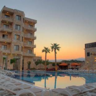 Фотографии гостиницы 
            Ramada Resort Dead Sea