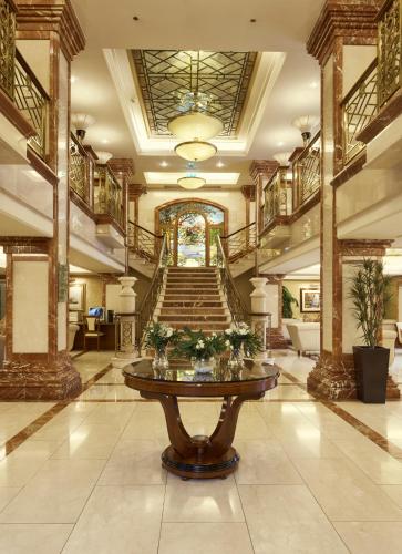 Фотография гостиницы Killarney Plaza Hotel & Spa