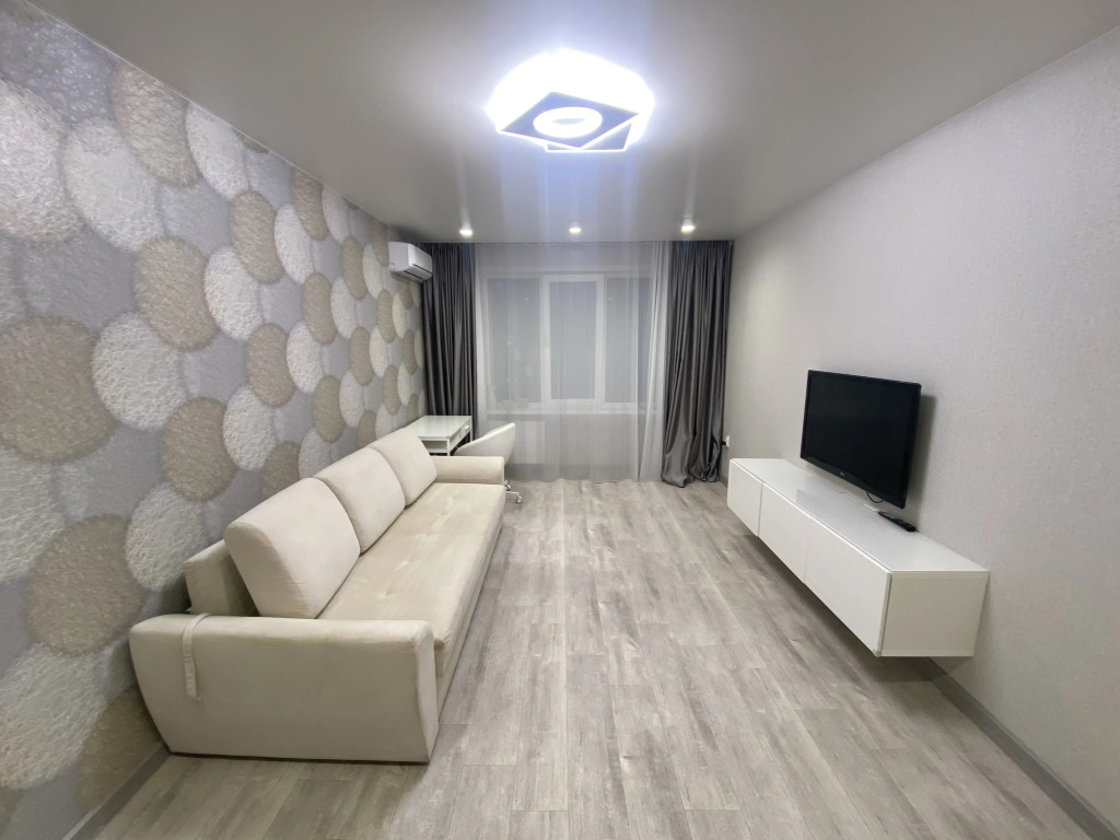 Фотография квартиры Квартира Двухкомнатная у метро напротив Северного вокзала