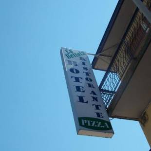 Фотографии гостиницы
Hotel Ristorante La Bettola