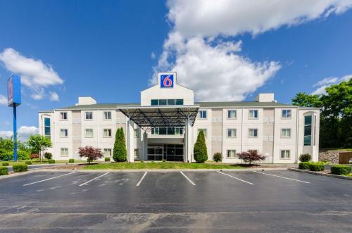 Фотография гостиницы Motel 6-Bristol, VA