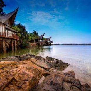 Фотографии гостиницы 
            Batam View Beach Resort