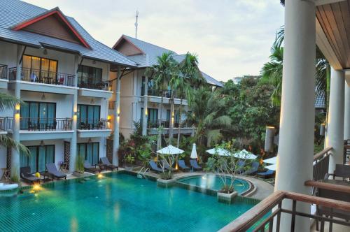 Фотография гостиницы Navatara Phuket Resort - SHA Extra Plus