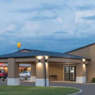 Фотографии мотеля 
            Super 8 by Wyndham Charleston MO