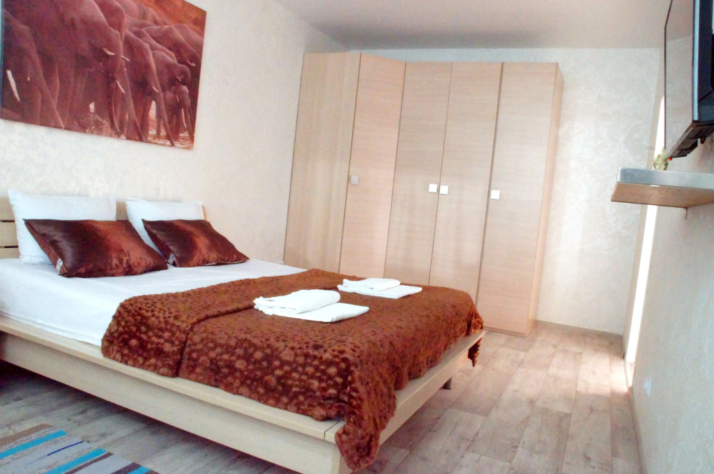 Фотография квартиры Двухкомнатные Апартаменты ЦЕНТР ГОРОДА Куйбышева 59