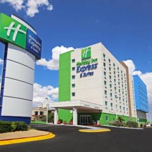Фотографии гостиницы 
            Holiday Inn Express Hotel & Suites CD. Juarez - Las Misiones, an IHG Hotel