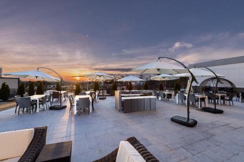 Фотография гостиницы Four Points by Sheraton Atlanta Airport West