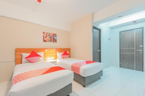 Фотография гостиницы Vaccinated Staff - OYO Flagship 750 Mont Blanc