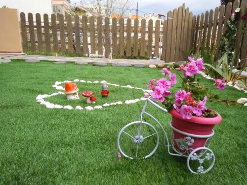 Фотография гостевого дома Evris House