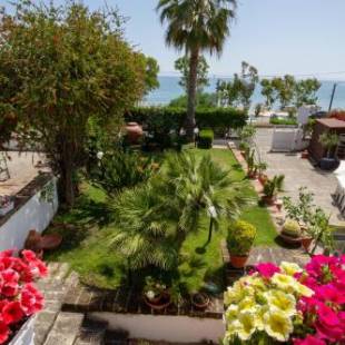 Фотографии мини отеля
B&B L'ORIZZONTE