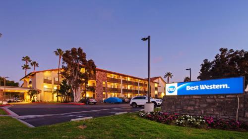 Фотография гостиницы Best Western Carlsbad by the Sea