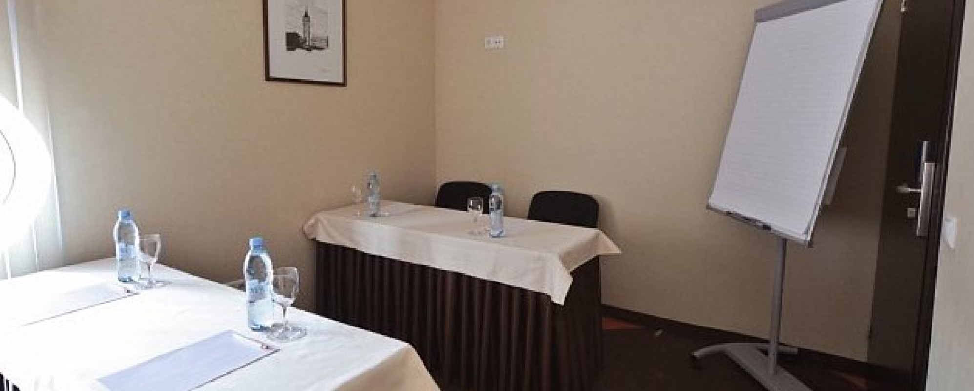 Фотографии комнаты для переговоров Павловск