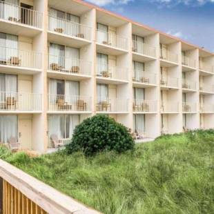 Фотографии гостиницы 
            Comfort Inn on the Ocean