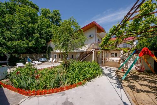 Фотография гостевого дома Солнечный