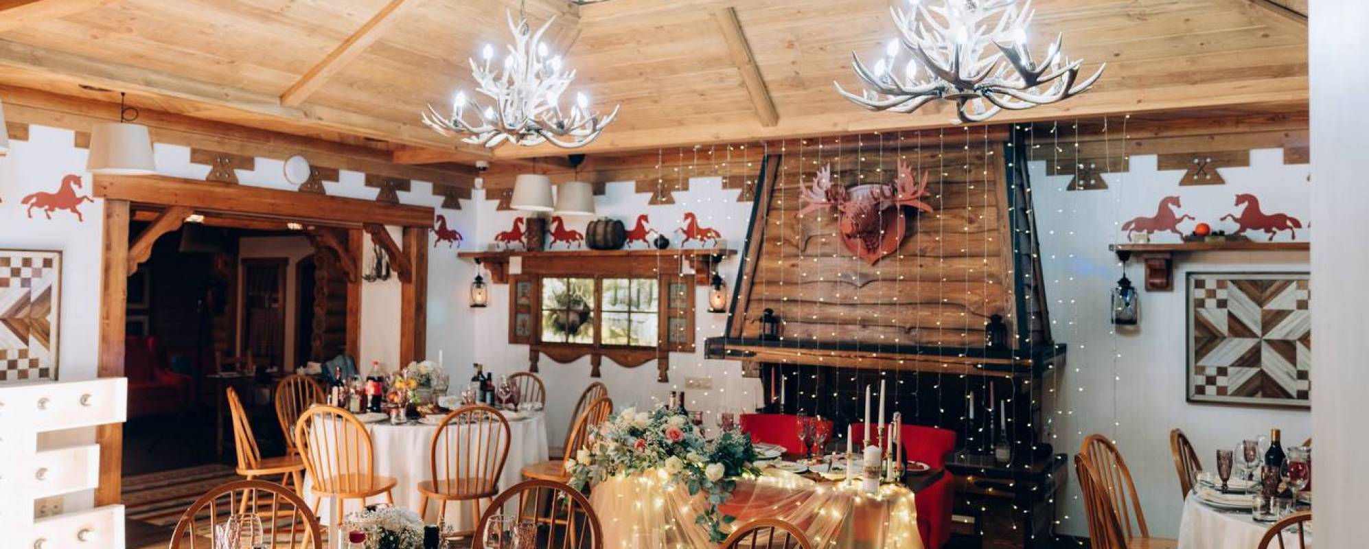 Фотографии банкетного зала Зал бара ресторана Малые Карелы