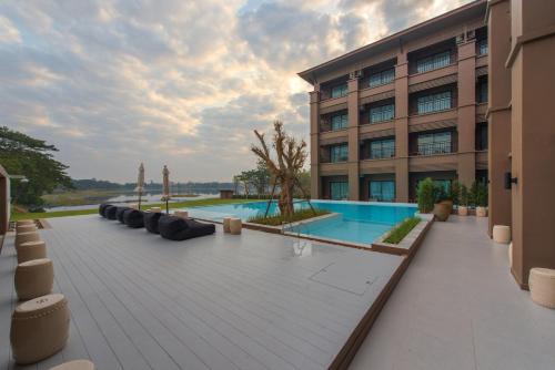 Фотография гостиницы Brown House Hotel - SHA Extra Plus