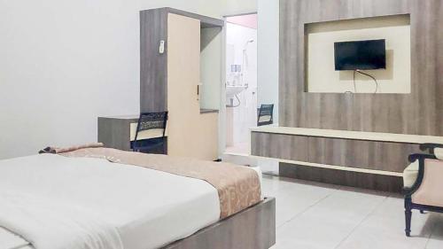 Фотография гостиницы RedDoorz Plus @ Bagusrangin Street