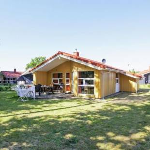 Фотографии гостевого дома
Three-Bedroom Holiday home in Grömitz 18