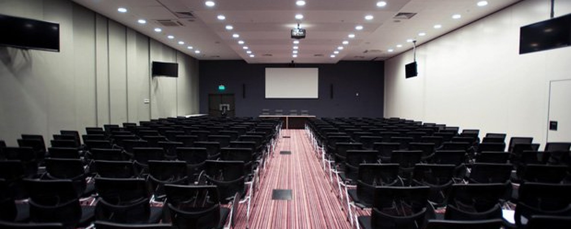 Фотографии конференц-зала МВК Новосибирск Экспоцентр Конференц-зал 3