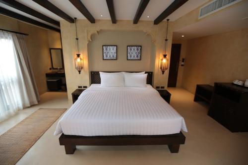 Фотография гостиницы Dewan Bangkok - SHA Certified