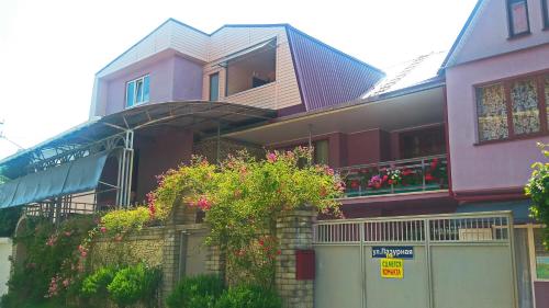 Фотография гостевого дома Валентина на Лазурной, 19