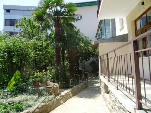 Фотография гостевого дома Лето