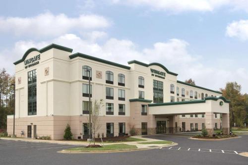 Фотография гостиницы Wingate by Wyndham State Arena Raleigh/Cary Hotel