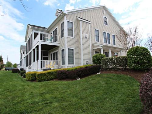 Фотографии гостевого дома
Bear Trap Dunes - October Glory