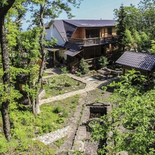 Фотография банкетного зала Зал ресторана Избушка Лесника