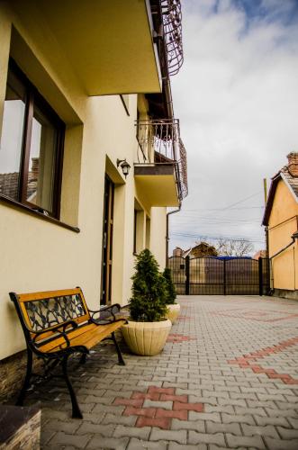 Фотографии гостевого дома
House Garden