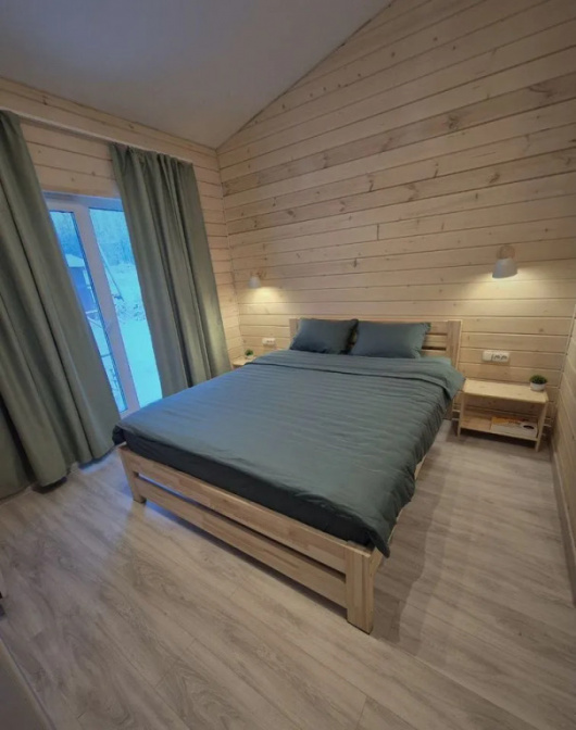 Фотографии Коттеджа 
            Частный Дом на Вишневой 78