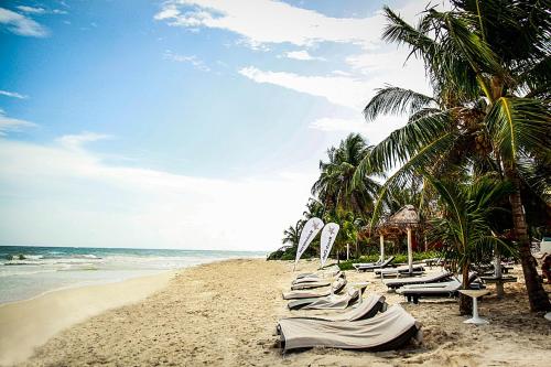 Фотография гостиницы Villa Las Estrellas Tulum - located at the party zone