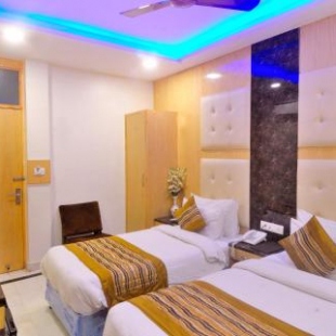 Фотография гостиницы Hotel Karlo Kastle 5 min walk From New Delhi Railway Station