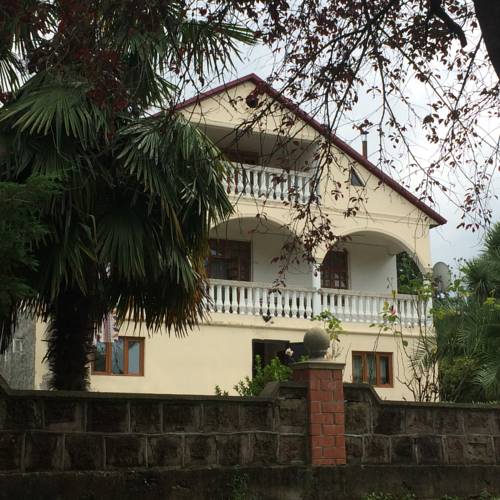 Фотографии гостевого дома 
            Lisa's Villa in Chakvi