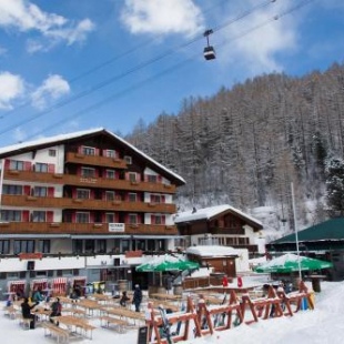 Фотография гостиницы Hotel THE LARIX ski-in ski-out